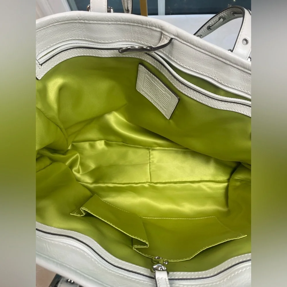 Coach Limited Edition Optic Signature C Suede Tote 🫐 🍋‍🟩 - Picture 14 of 17